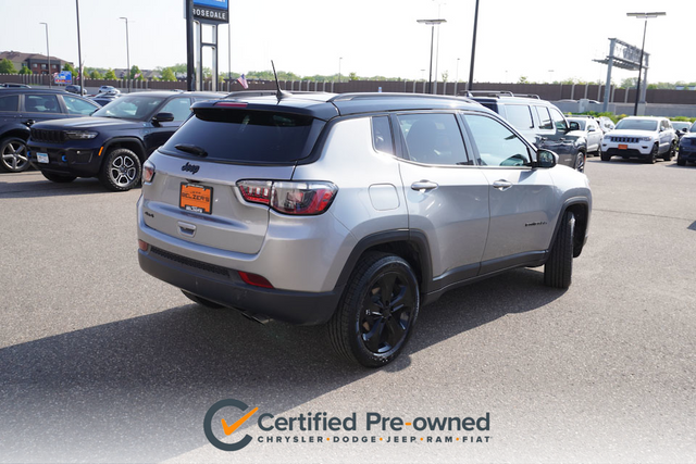 2021 Jeep Compass Altitude 4X4 + Sun and Sound Group